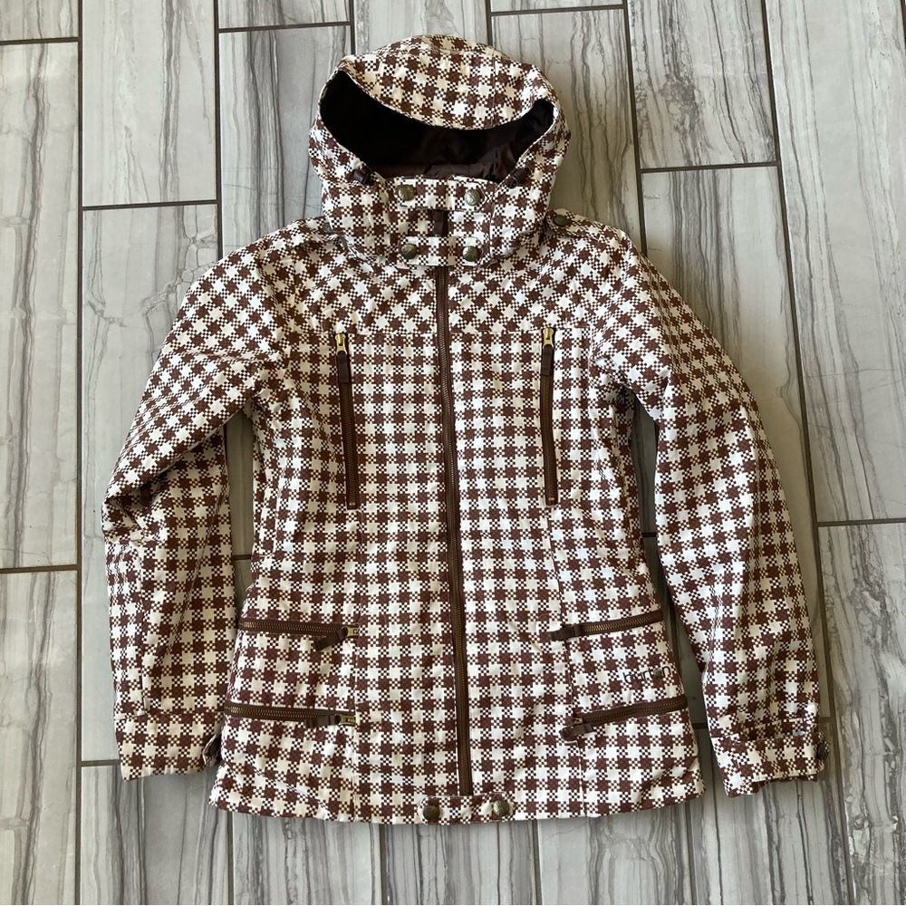 Burton ski/snowboard jacket. EUC like new